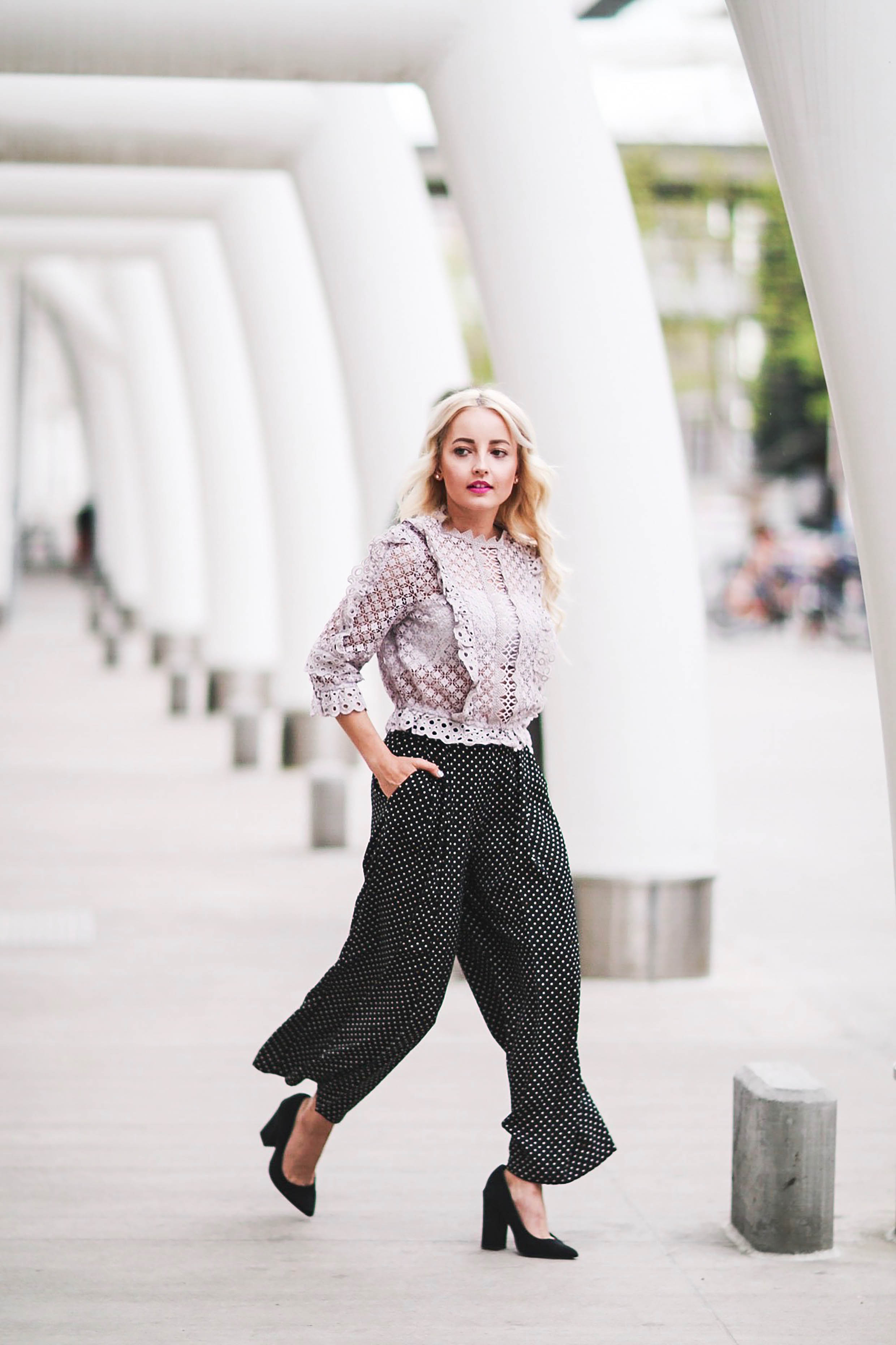 Alena Gidenko of modaprints.com styles polka dot trousers