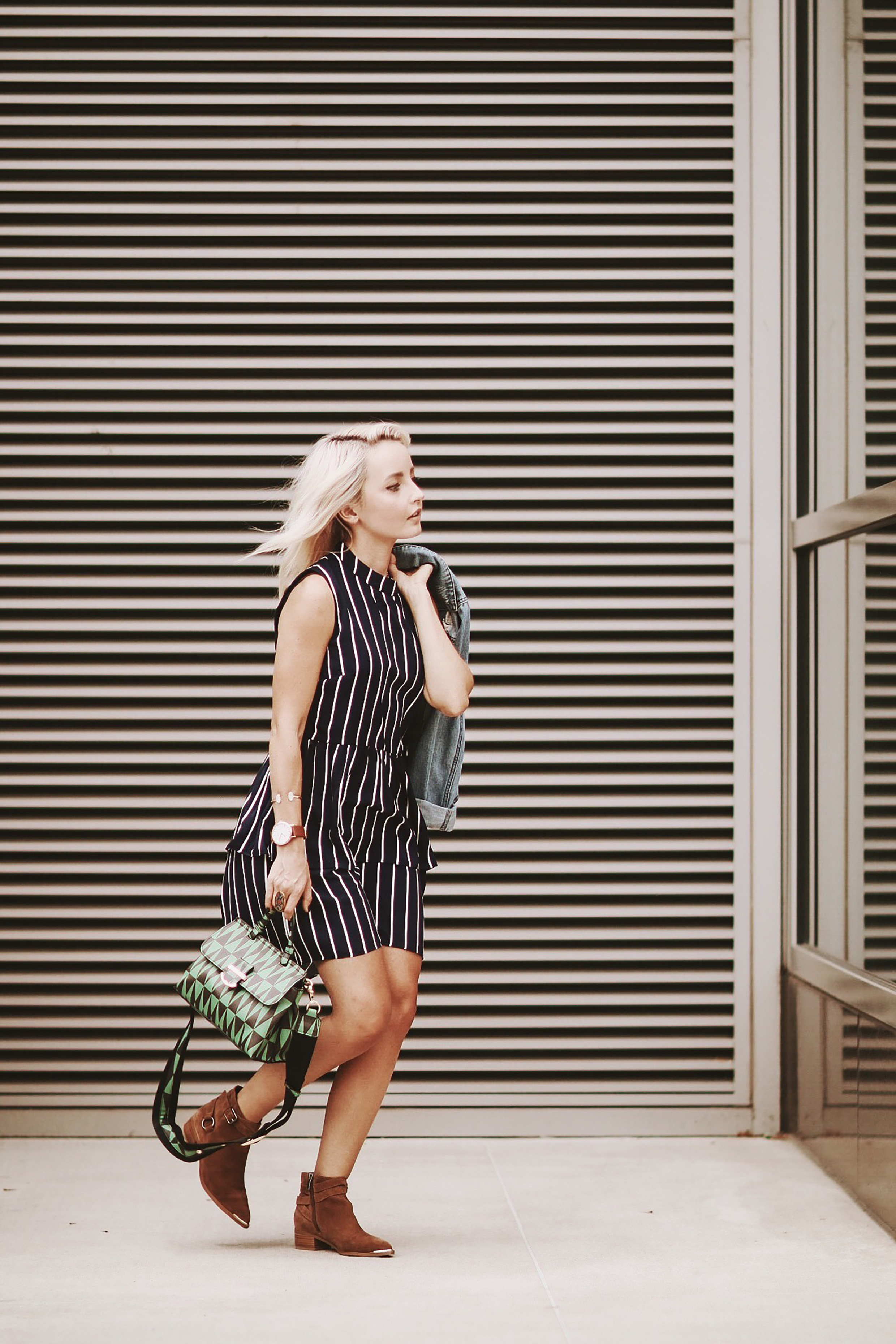 TRANSITIONING YOUR SUMMER DRESSES TO FALL