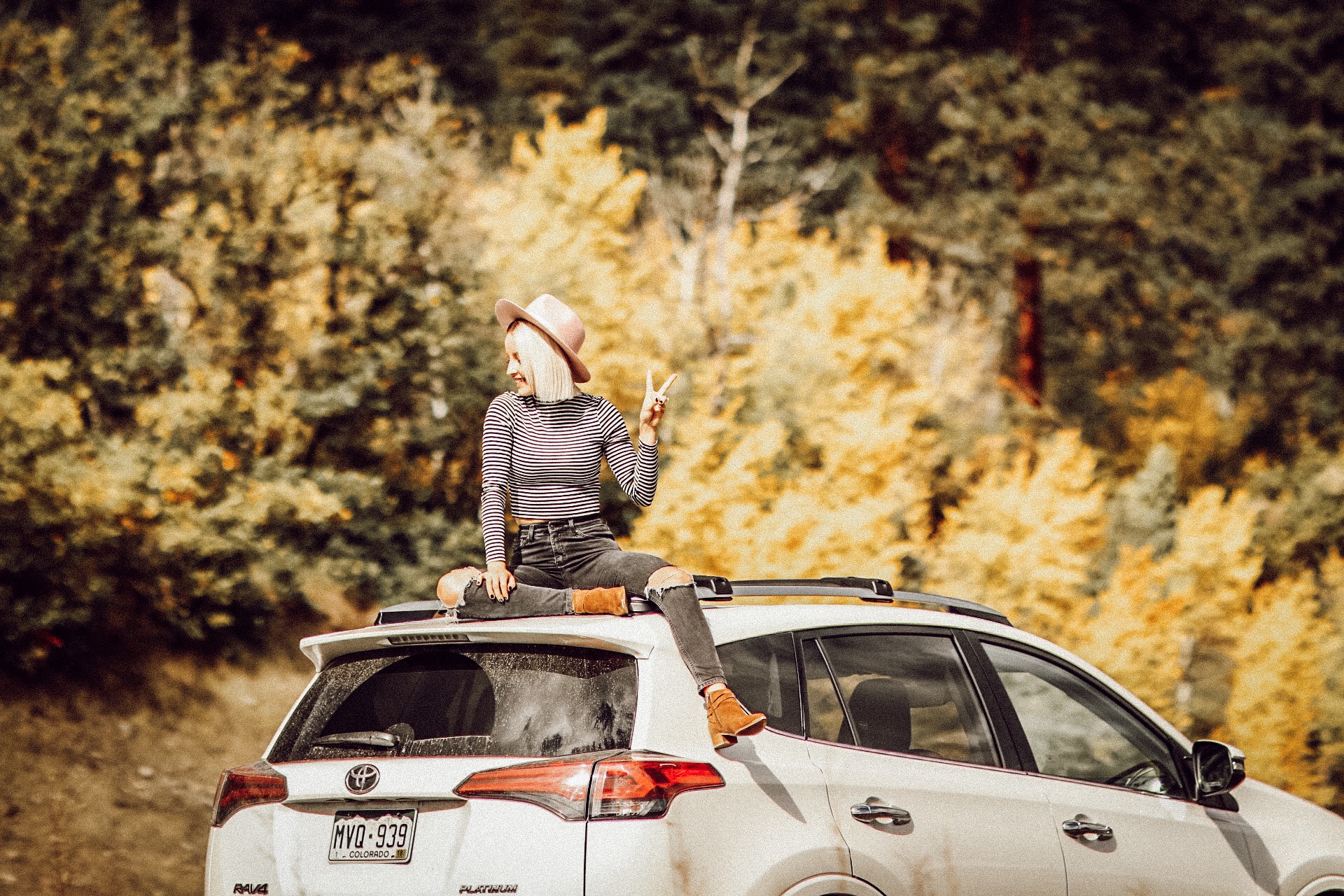Alena Gidenko of modaprints.com shares her experience with a recent trip she went Toyota to Durango, CO