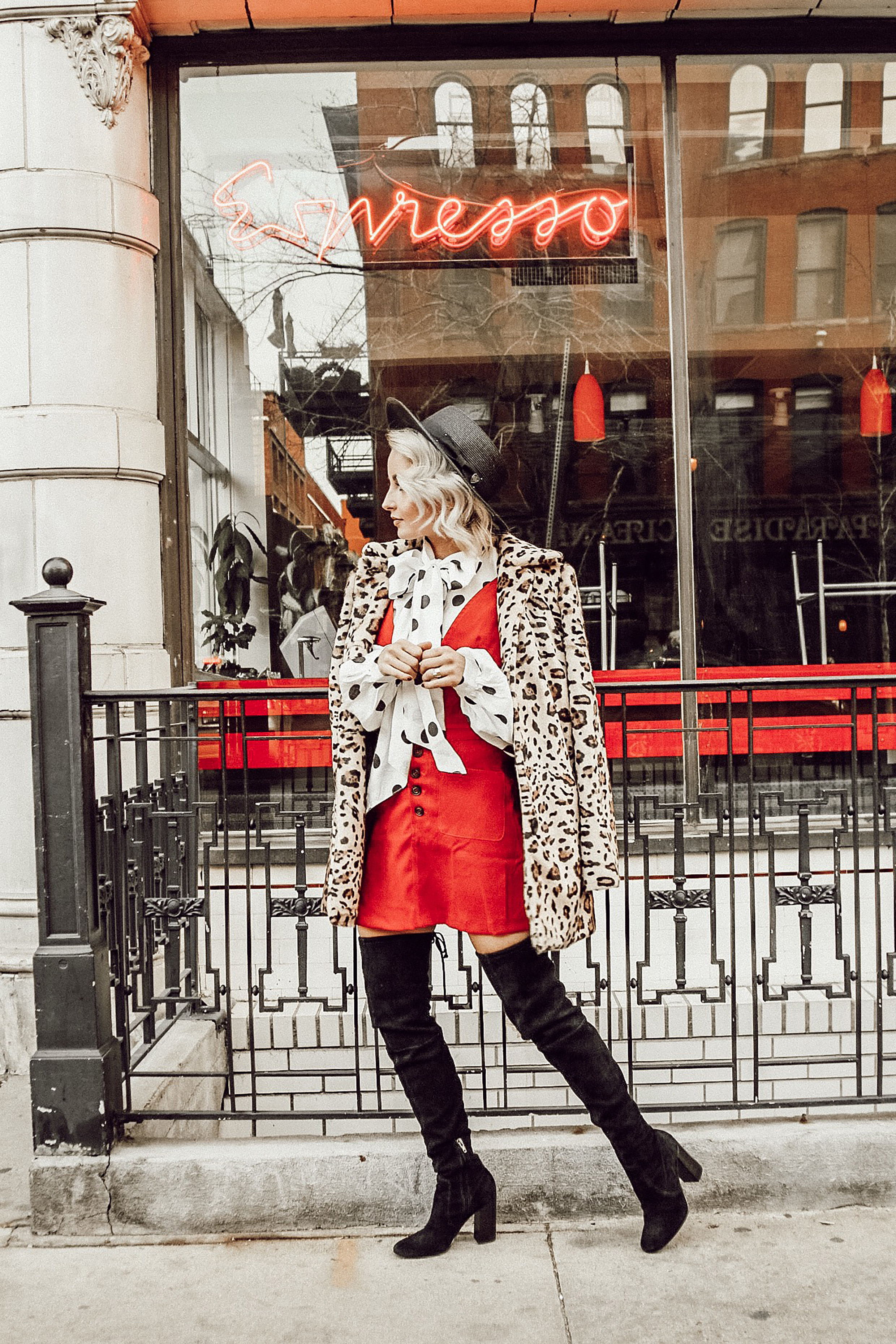 WHY YOUR NEXT PURCHASE SHOULD BE OVER THE KNEE BOOTS
