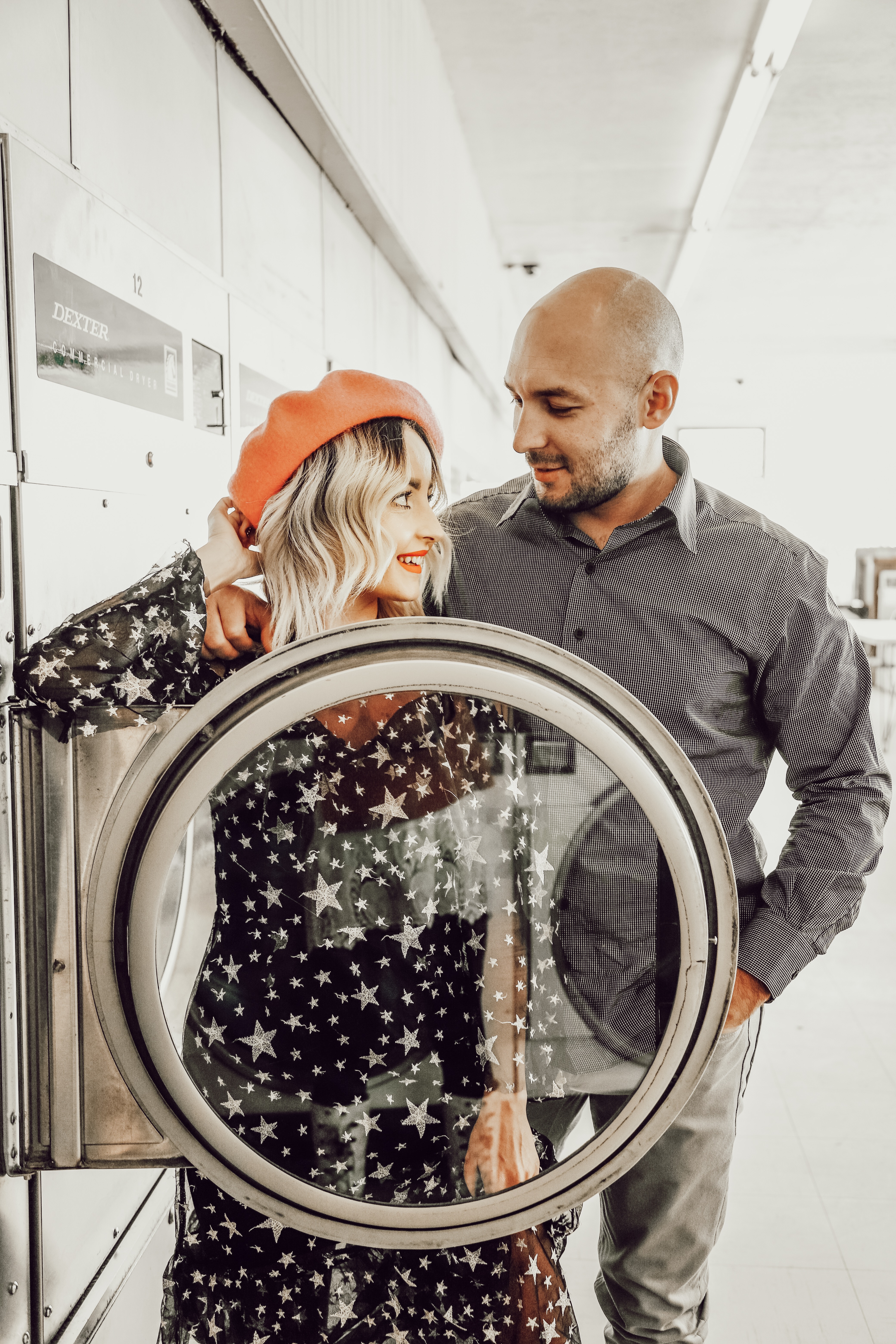 Alena Gidenko of modaprints.com shares her photoshoot with her hubby for Valentines Day at the Laundry Mat